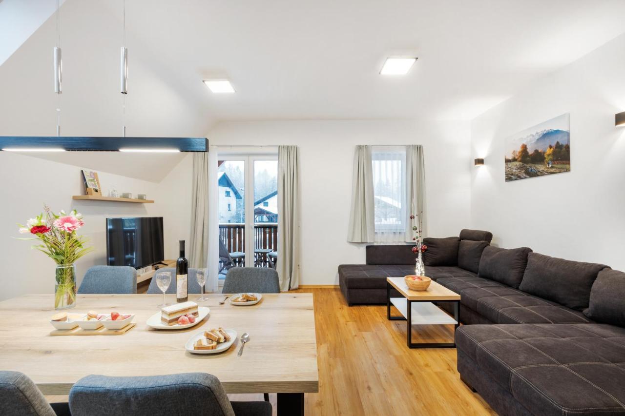 Chic Apartments With Balcony And Spa In Mojstrana Exterior photo